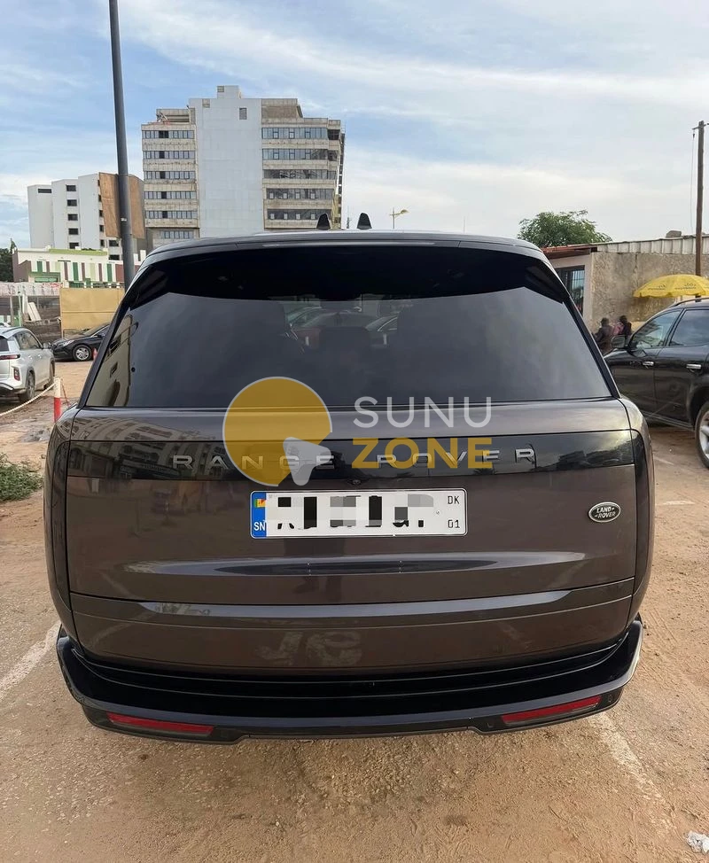 Range Rover Vogue 2024 — photo 4
