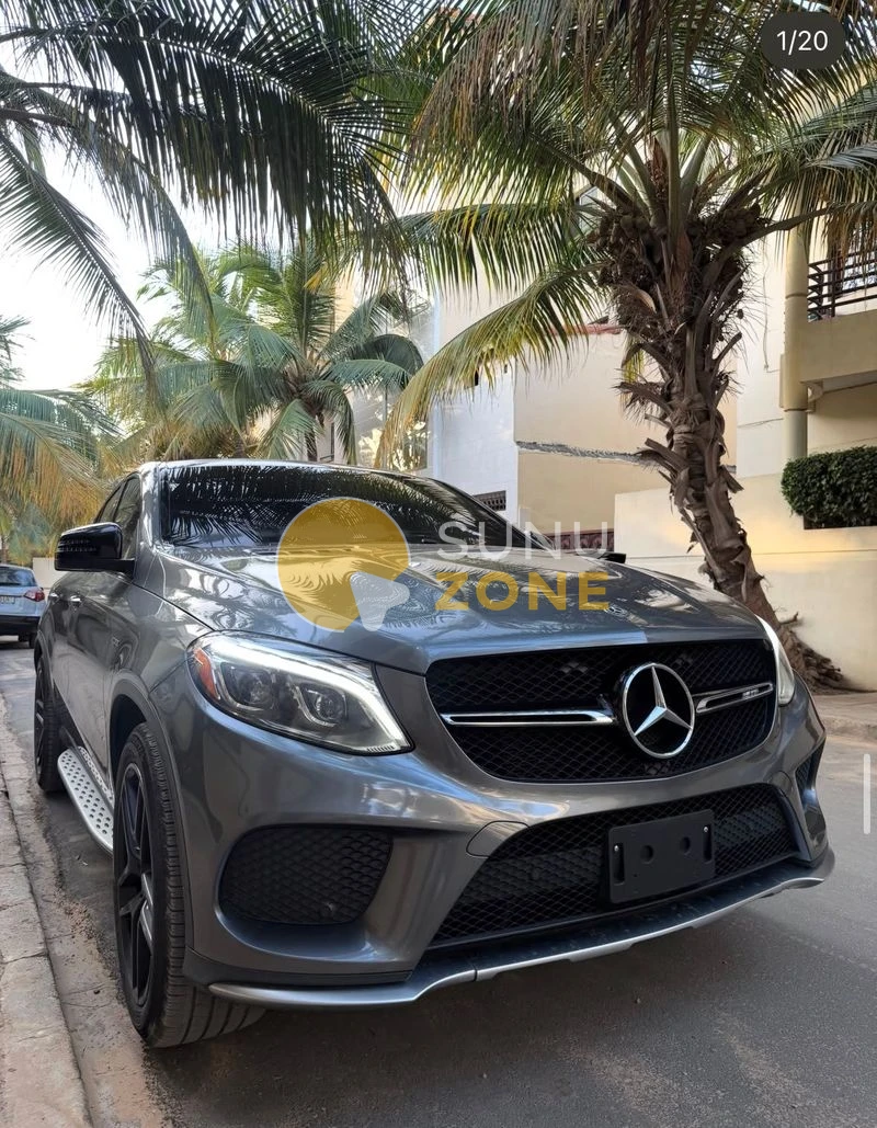 Mercedes BENZ GLE43 AMG 2018 — photo principale