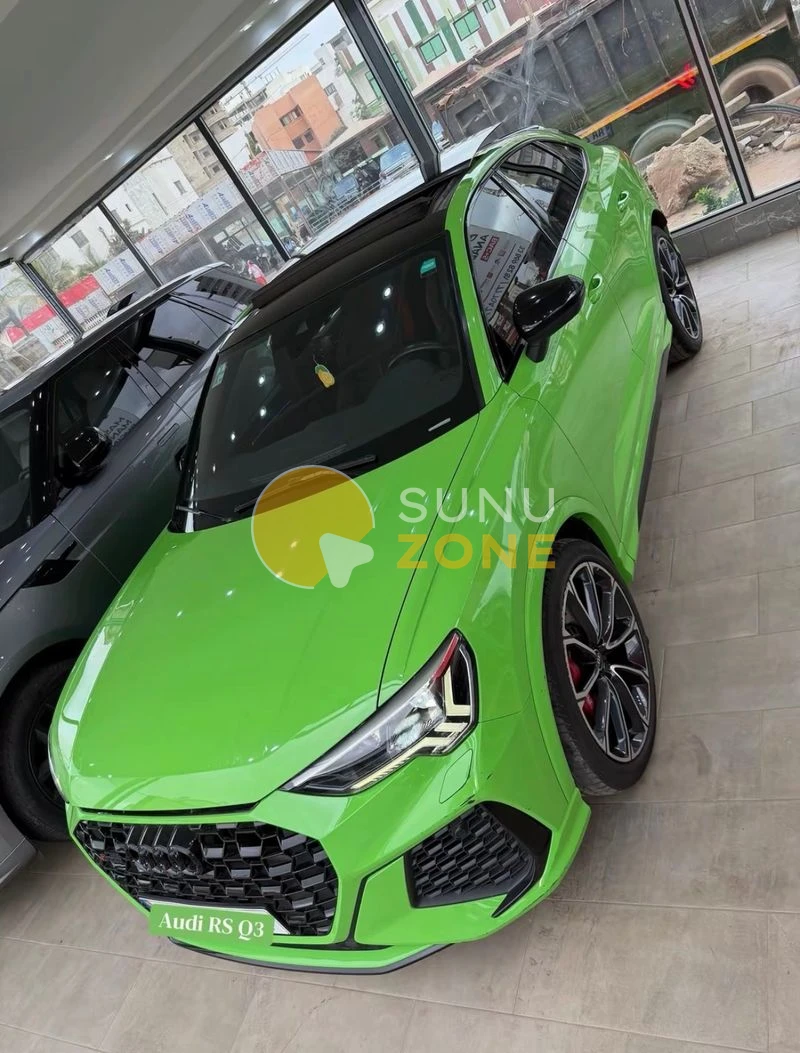AUDI AUDI RS Q3 SPORTBACK 400CH 2023 — photo 5