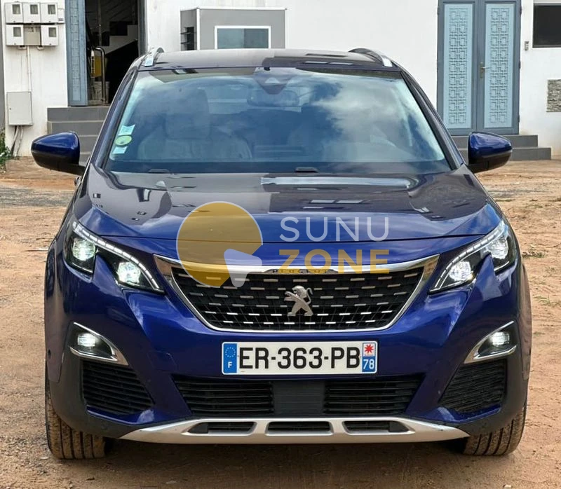 Peugeot 3008 2017 — photo principale