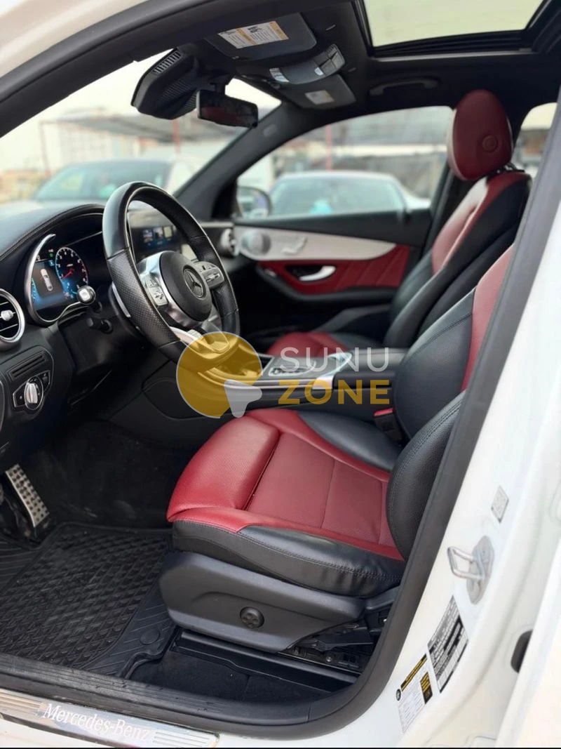 Mercedes Mercedes-Benz GLC 300 4MATIC Anne: 2020 2020 — photo 4