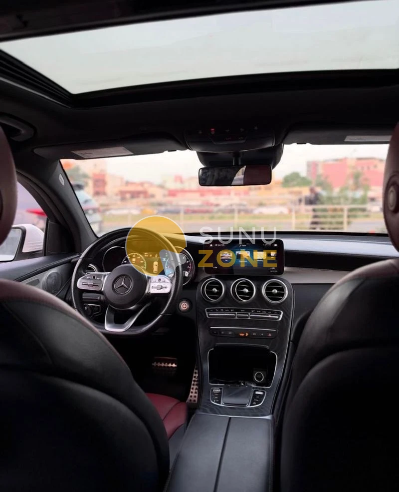 Mercedes Mercedes-Benz GLC 300 4MATIC Anne: 2020 2020 — photo 5