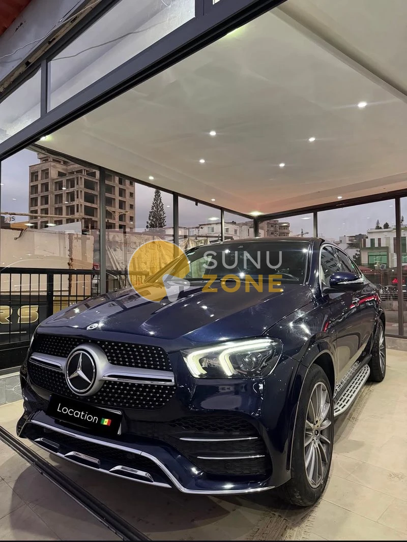 Mercedes Mercedes-Benz 2023 — photo 3